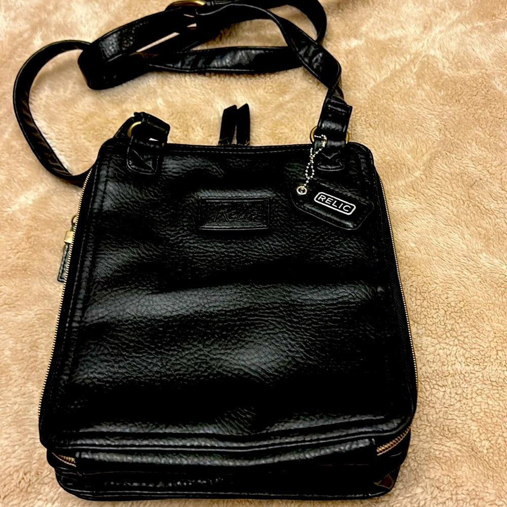 Relic unisex cross body